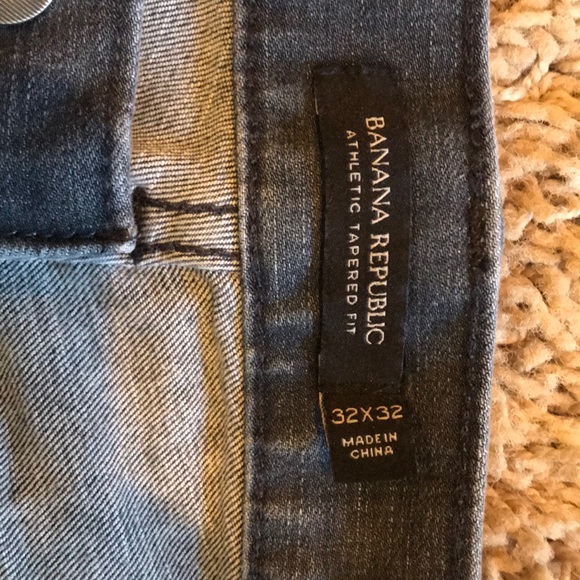 Banana Republic Athletic Tapered fit jeans 32x32 - Picture 4 of 4